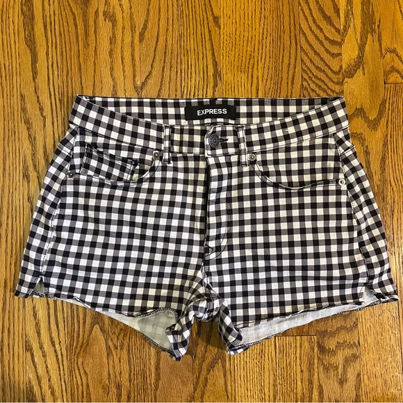 Express Black & White Gingham Check Stretch High Rise Shortie - Picture 4 of 11